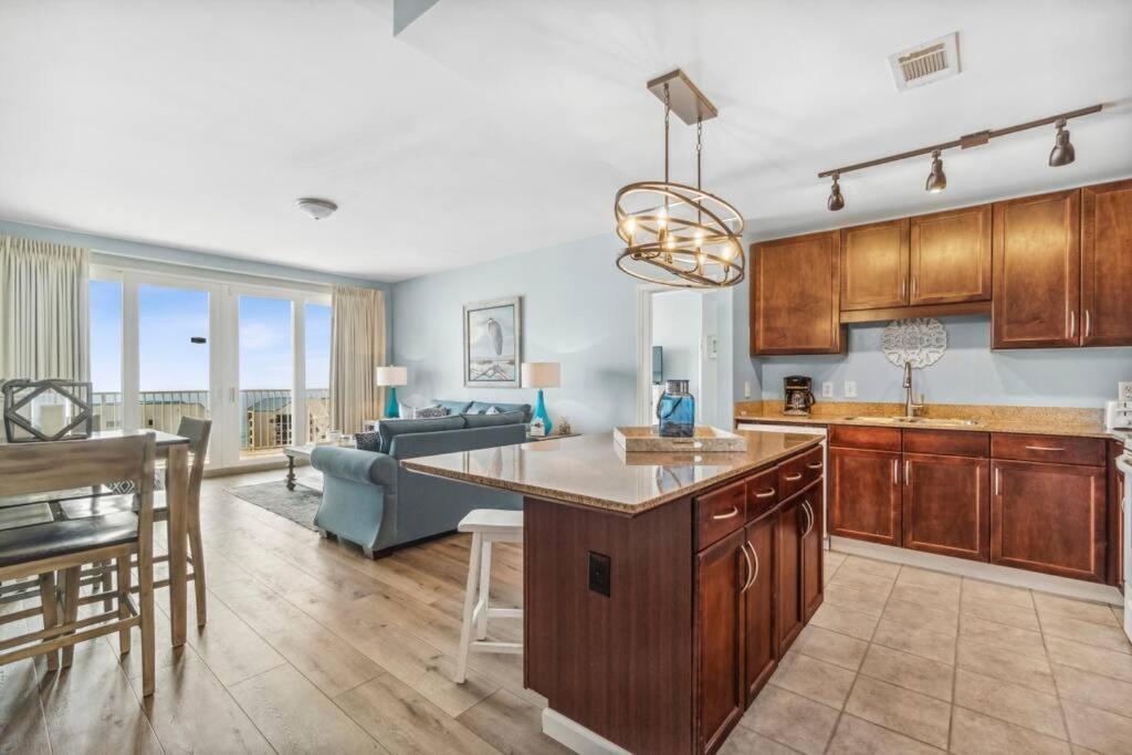 Spacious Beach Condo With Gulf Views! Sleeps 8! By Dolce Vita Getaways Pcb Panama City Beach Exterior photo