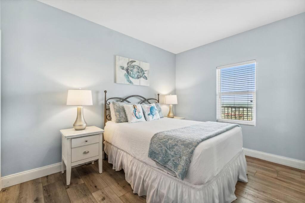 Spacious Beach Condo With Gulf Views! Sleeps 8! By Dolce Vita Getaways Pcb Panama City Beach Exterior photo