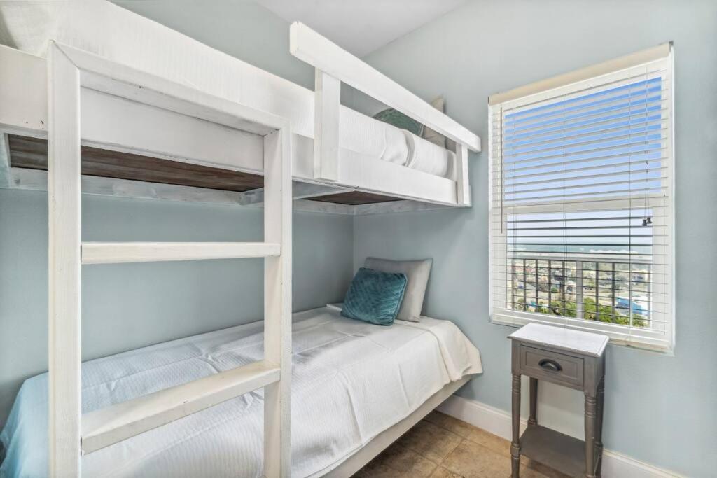 Spacious Beach Condo With Gulf Views! Sleeps 8! By Dolce Vita Getaways Pcb Panama City Beach Exterior photo